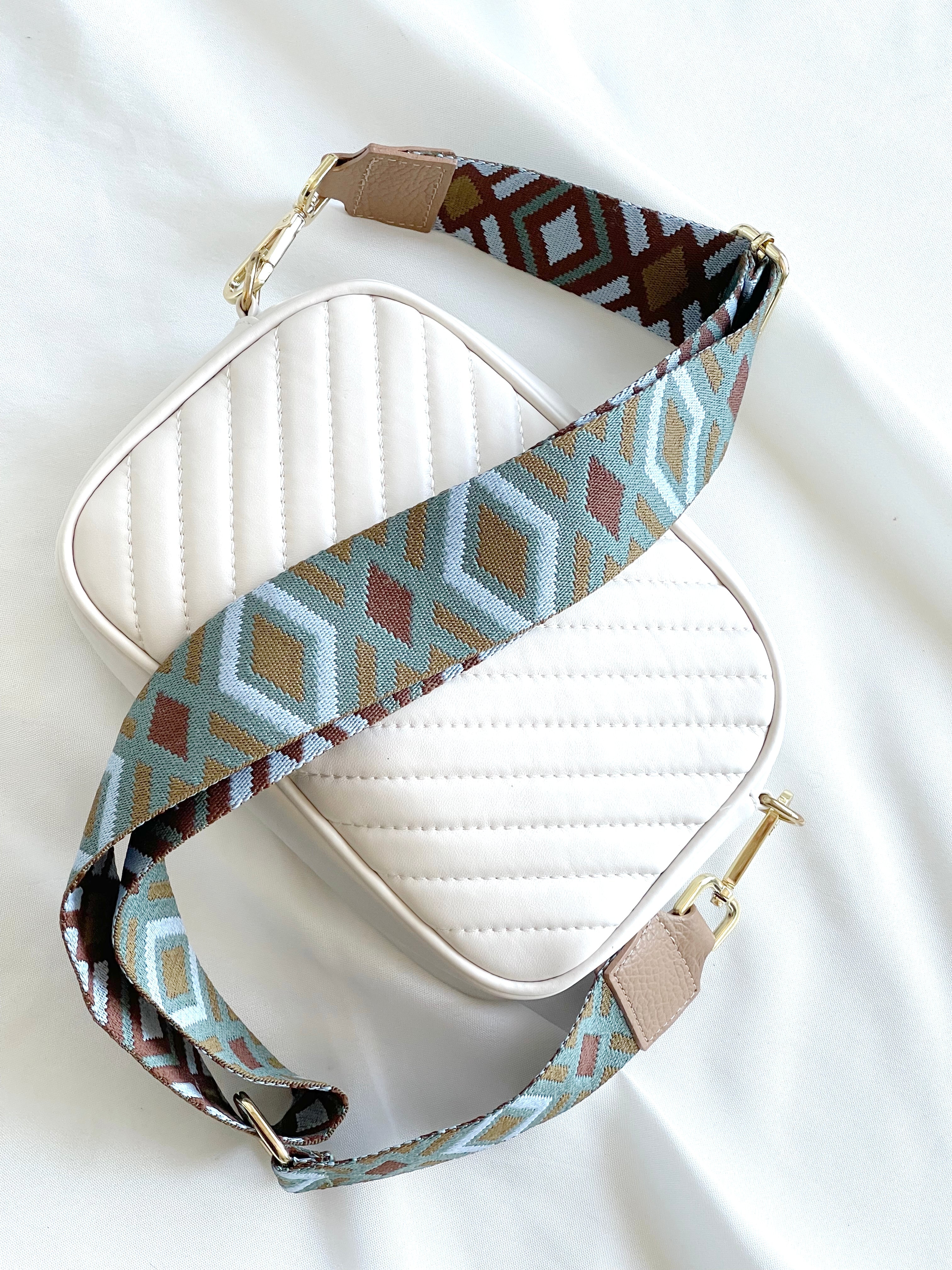 the zoe strap handwoven handbag strap, woven in Colombia